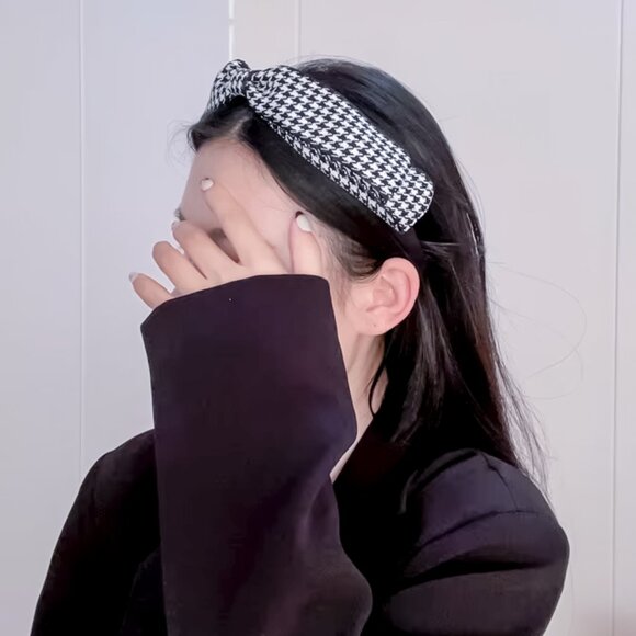 Plaid Bow Headband - Picture 1 of 4